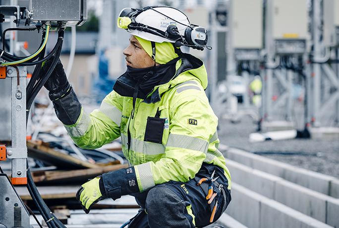 Blåkläderin palosuojatut- ja multinorm-työvaatteet